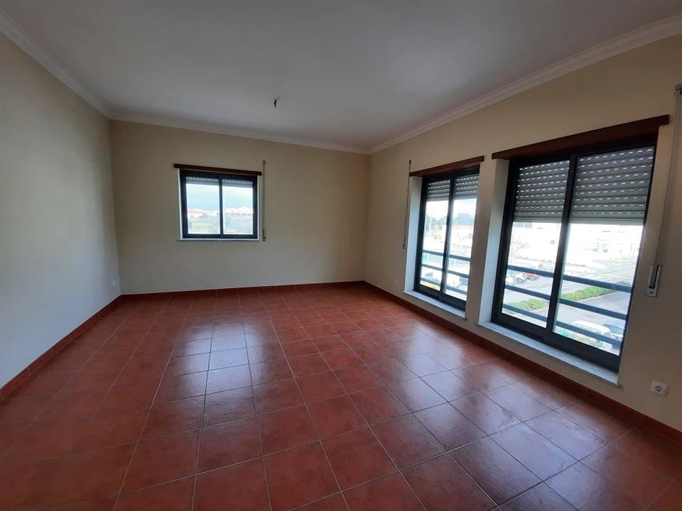 Apartamento T4 para Venda em Alter do Chão Foto 3