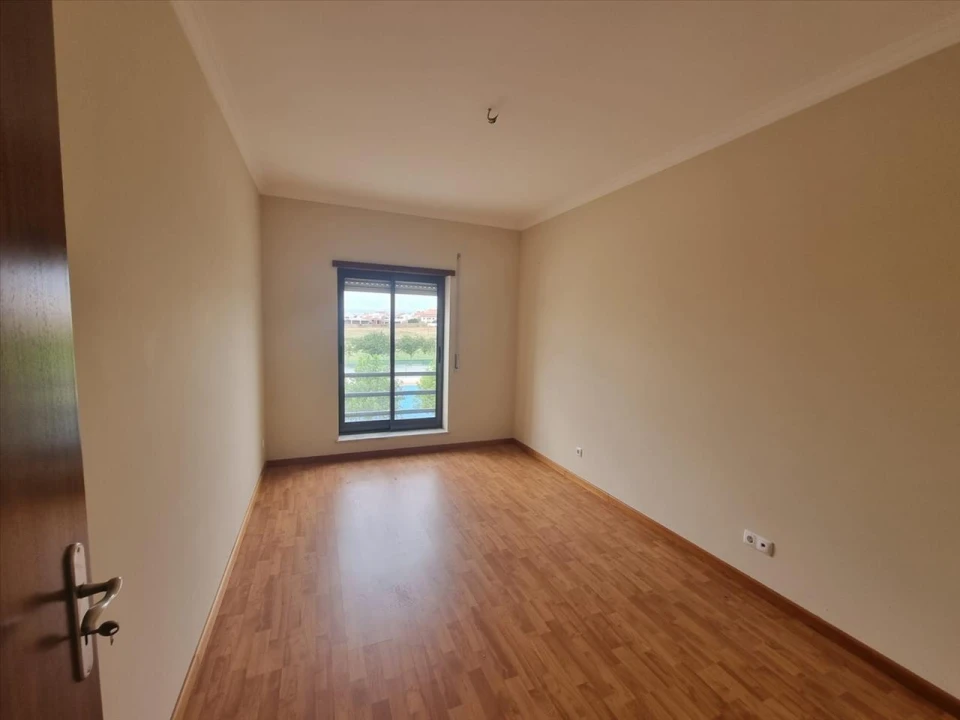 Apartamento T4 para Venda em Alter do Chão Foto 7