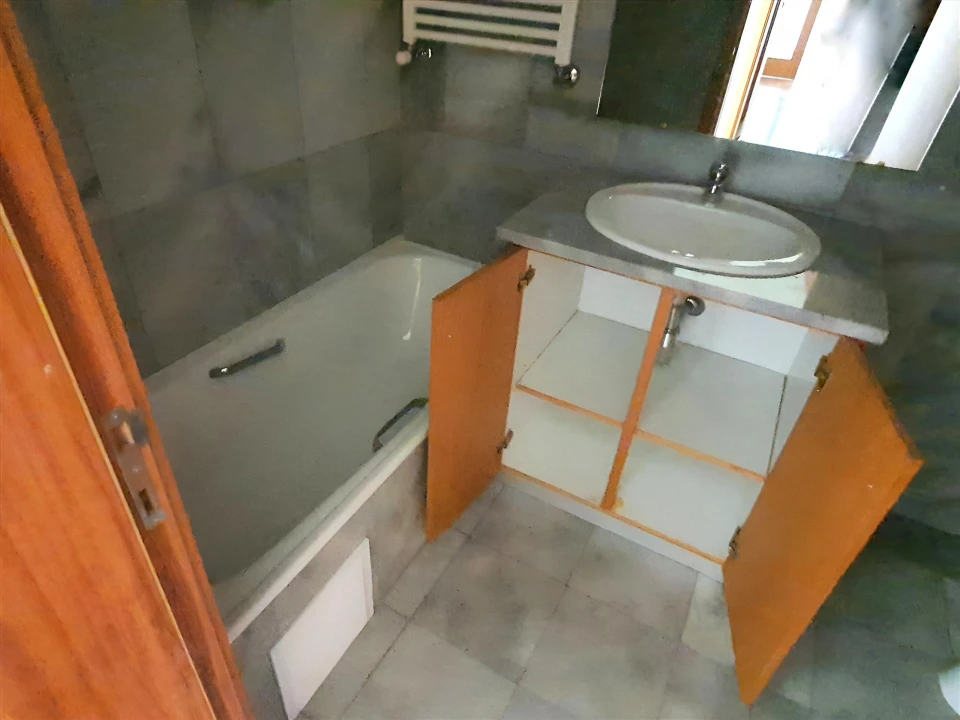 Apartamento T2 para Venda em Oliveira do Douro Foto 14