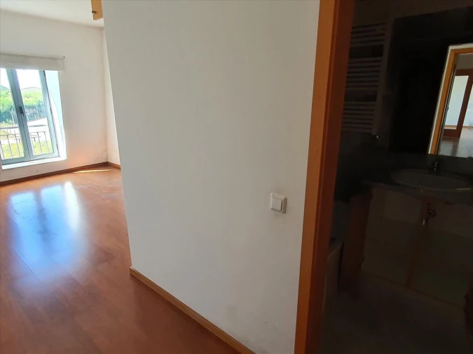 Apartamento T2 para Venda em Oliveira do Douro Foto 7