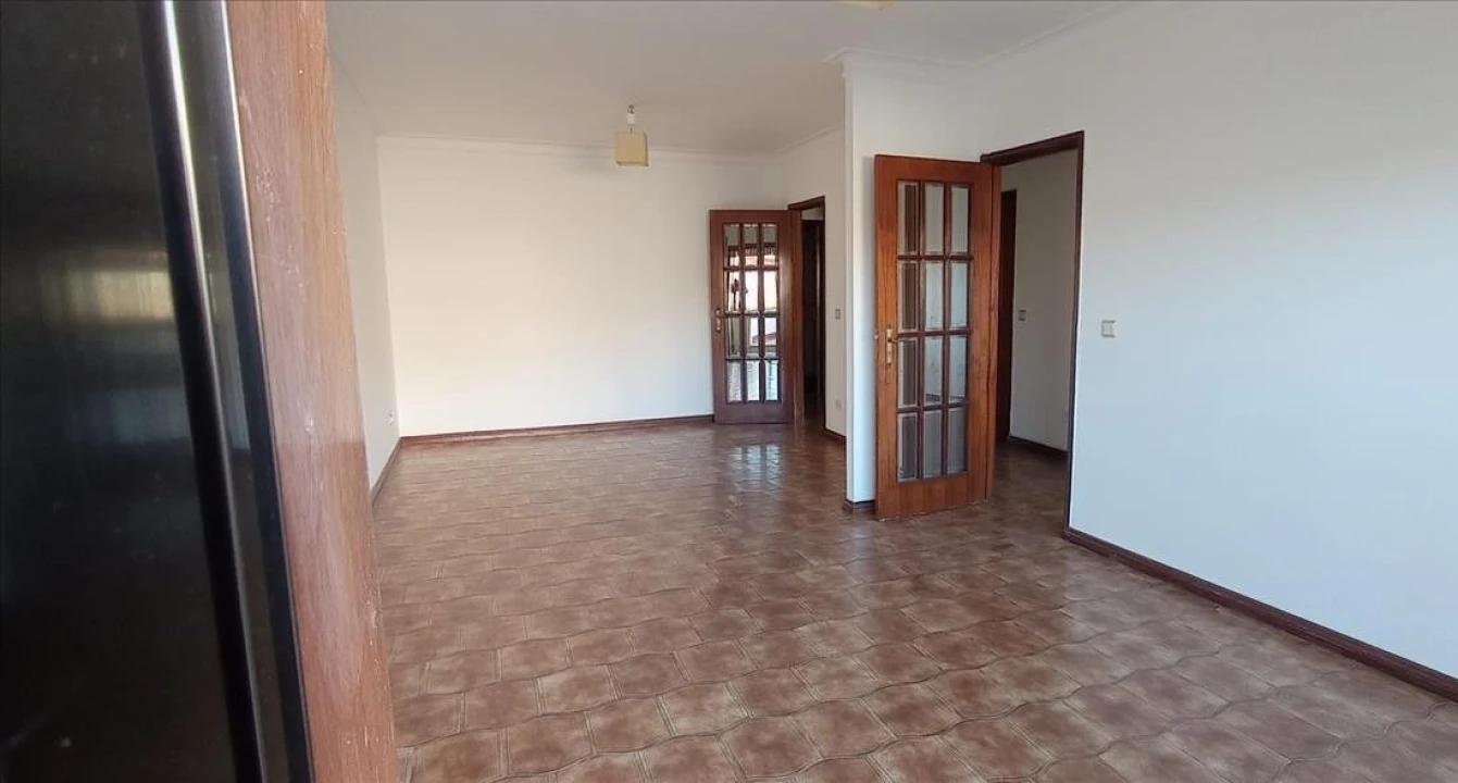 Apartamento T3 para Venda em Ermesinde Foto 3