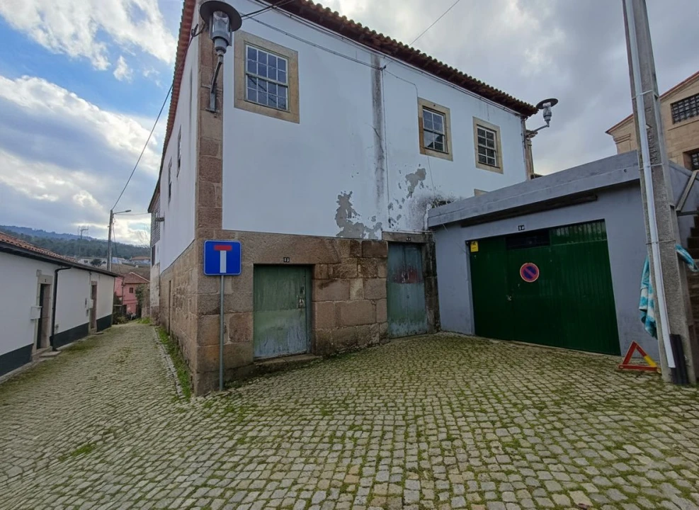 Moradia T2 para Venda em São João de Tarouca Foto 2