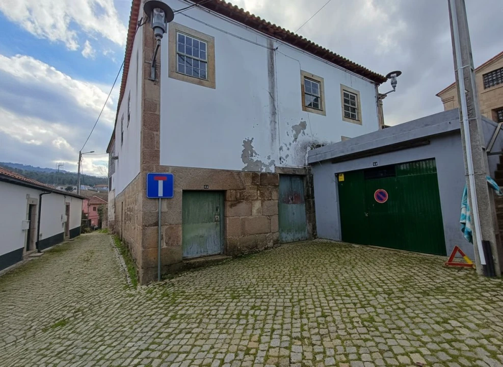 Moradia T2 para Venda em São João de Tarouca Foto 2