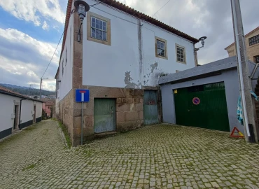 Moradia T2 para Venda em São João de Tarouca