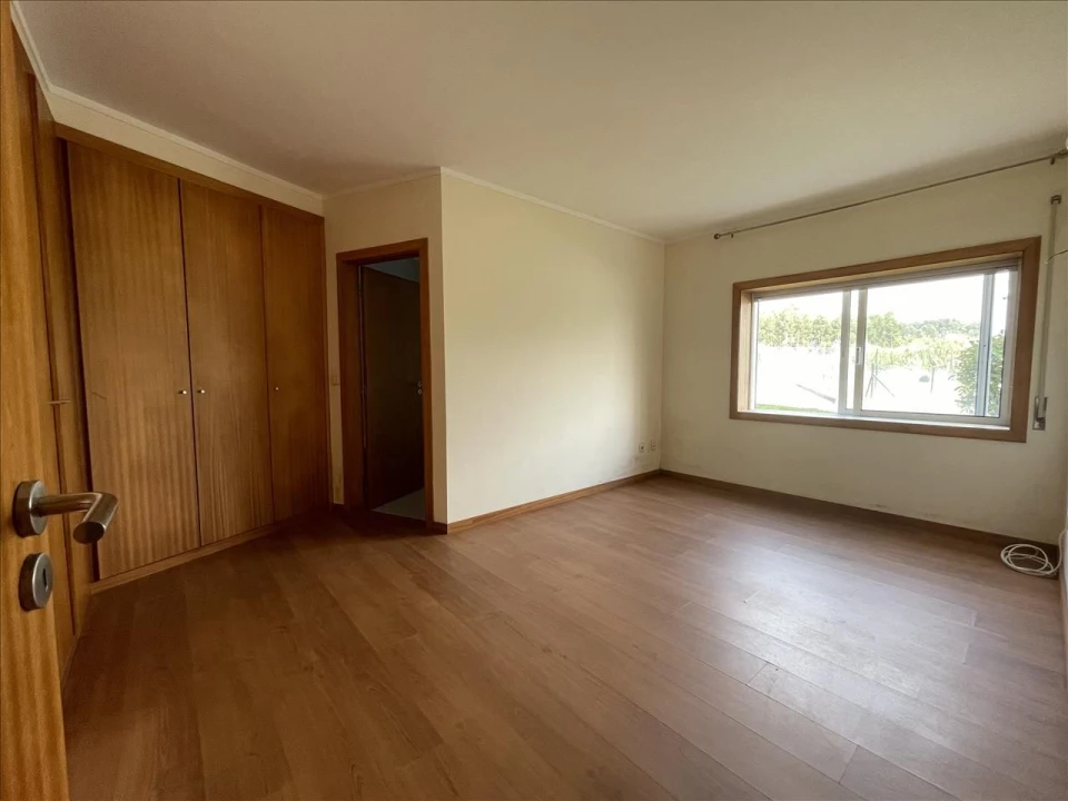 Apartamento T3 para Venda em Canelas Foto 16