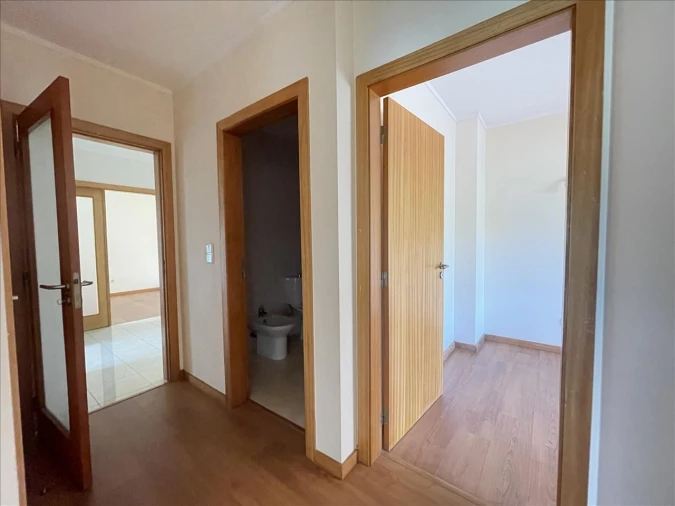 Apartamento T3 para Venda em Canelas Foto 20