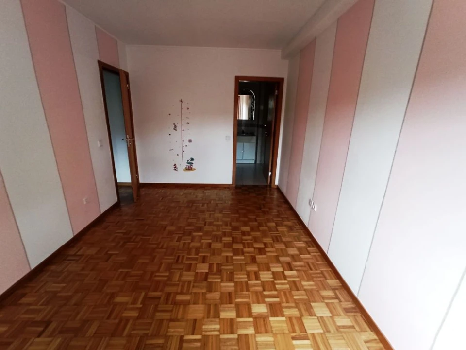 Apartamento T3 para Venda em Baguim do Monte (Rio Tinto) Foto 10