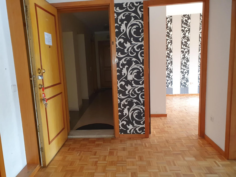 Apartamento T3 para Venda em Baguim do Monte (Rio Tinto) Foto 3