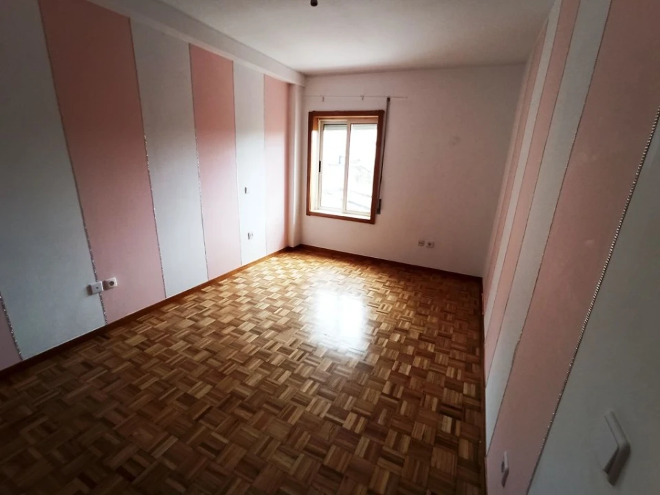 Apartamento T3 para Venda em Baguim do Monte (Rio Tinto) Foto 9