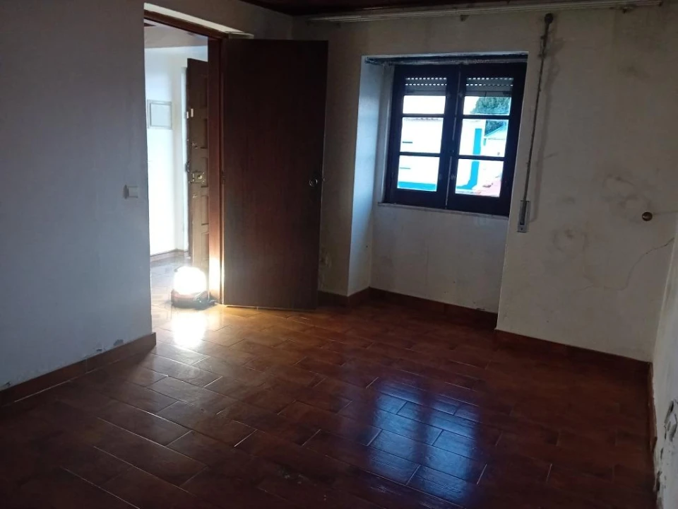 Moradia T6 para Venda em Riachos Foto 5