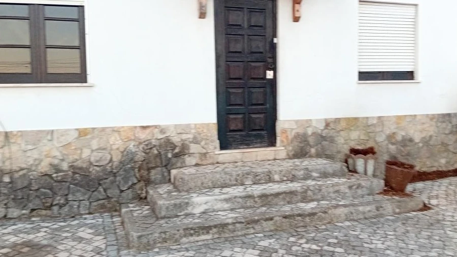 Moradia T6 para Venda em Riachos