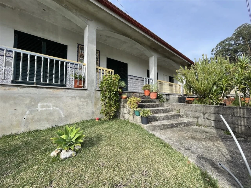 Moradia T3 para Venda em Santa Maria da Feira, Travanca, Sanfins e Espargo Foto 2