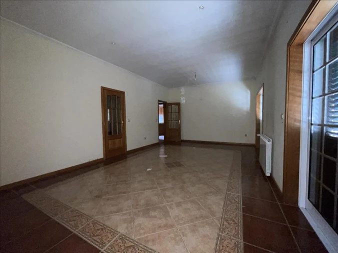 Moradia T3 para Venda em Santa Maria da Feira, Travanca, Sanfins e Espargo Foto 3