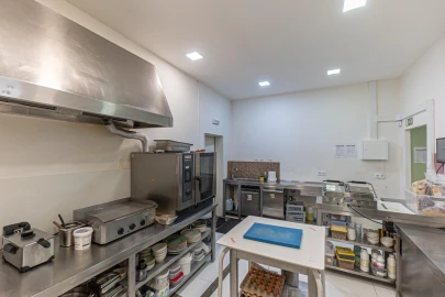 Negócio para Arrendamento em Antas e Abade de Vermoim