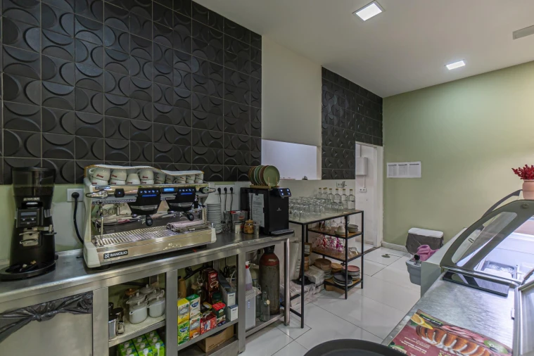 Negócio para Arrendamento em Antas e Abade de Vermoim Foto 12