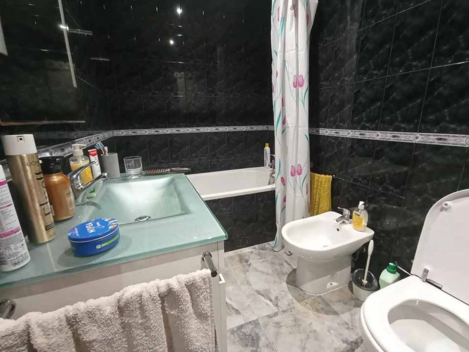 Moradia T3 para Venda em Folgosa Foto 6