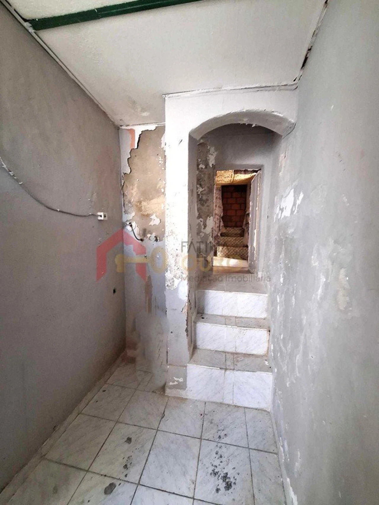 Moradia T4 para Venda em Assunção, Ajuda, Salvador e Santo Ildefonso Foto 6