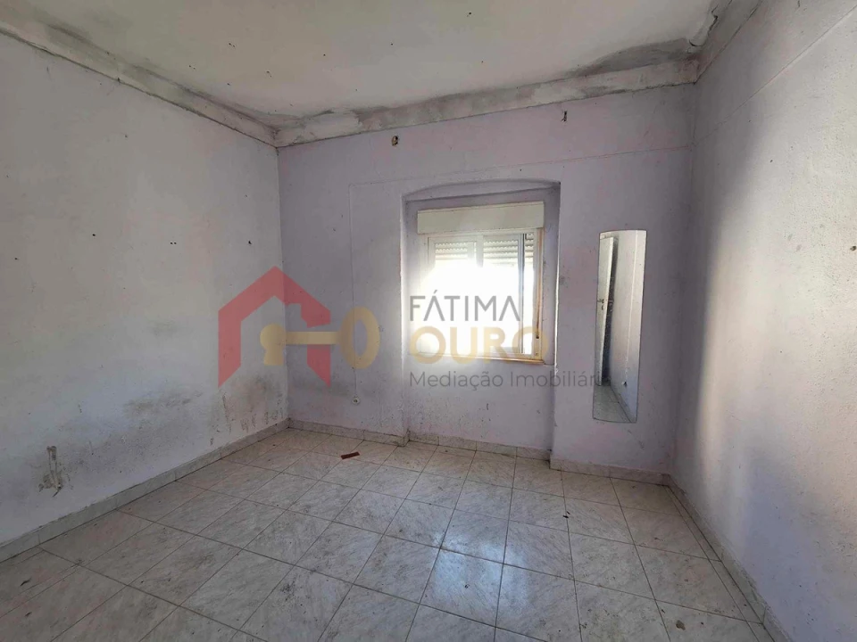 Moradia T4 para Venda em Assunção, Ajuda, Salvador e Santo Ildefonso Foto 21