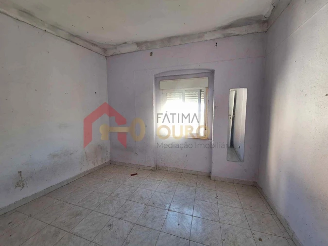 Moradia T4 para Venda em Assunção, Ajuda, Salvador e Santo Ildefonso Foto 21