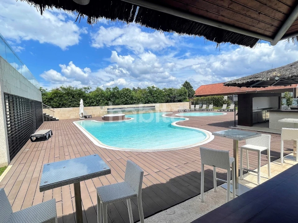 Negócio para Venda em Vila Cova da Lixa e Borba de Godim Foto 42