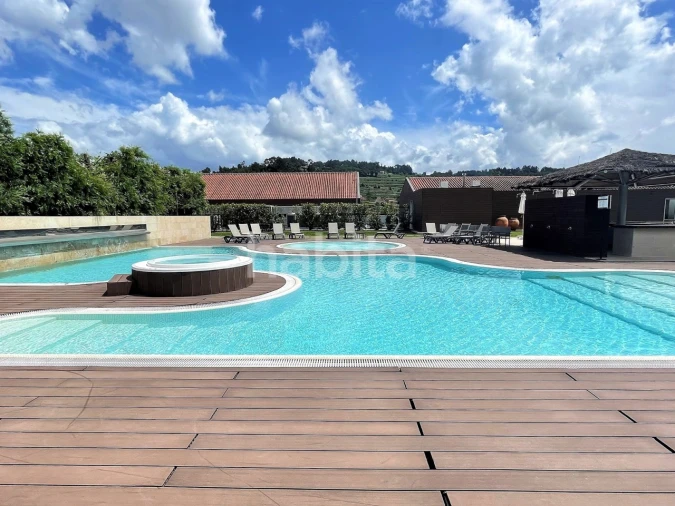 Negócio para Venda em Vila Cova da Lixa e Borba de Godim Foto 5