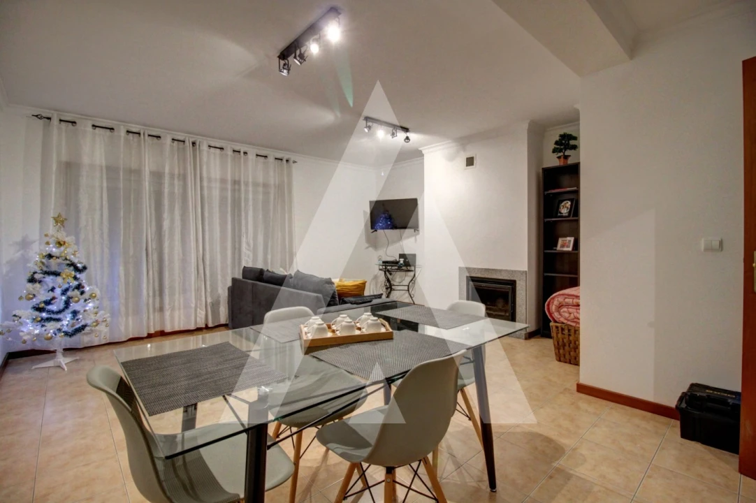 Apartamento T2 para Venda em Oliveira do Bairro Foto 6