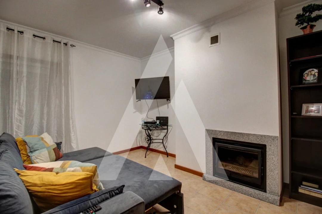 Apartamento T2 para Venda em Oliveira do Bairro Foto 7