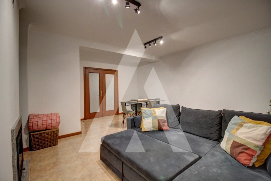 Apartamento T2 para Venda em Oliveira do Bairro Foto 8