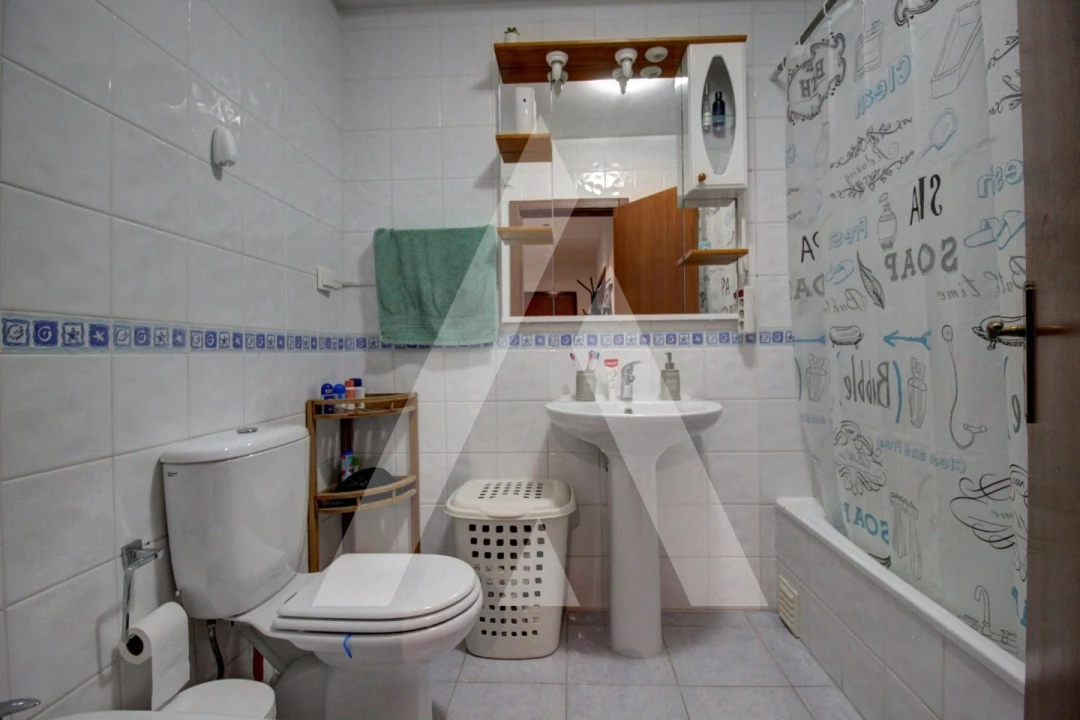 Apartamento T2 para Venda em Oliveira do Bairro Foto 13