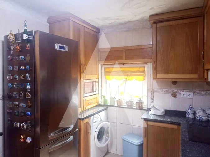 Moradia T2 para Venda em Areosa Foto 5