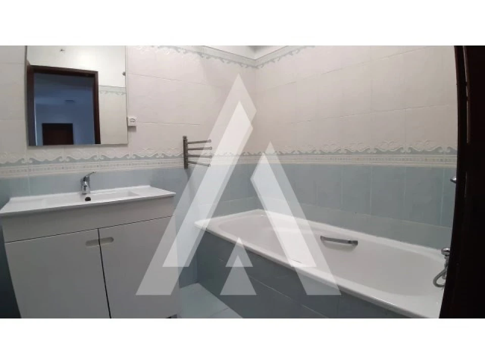 Apartamento T3 para Arrendamento em Malagueira e Horta das Figueiras Foto 7