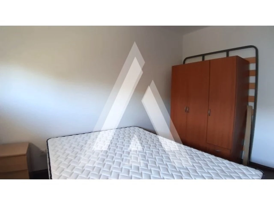 Apartamento T3 para Arrendamento em Malagueira e Horta das Figueiras Foto 11