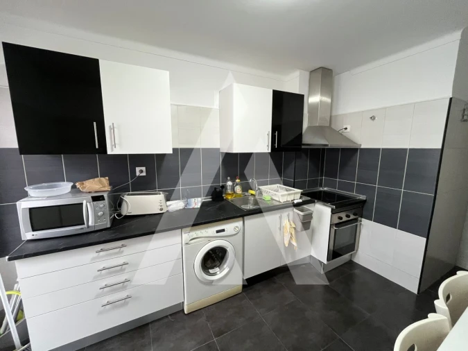 Apartamento T3 para Arrendamento em Malagueira e Horta das Figueiras Foto 4