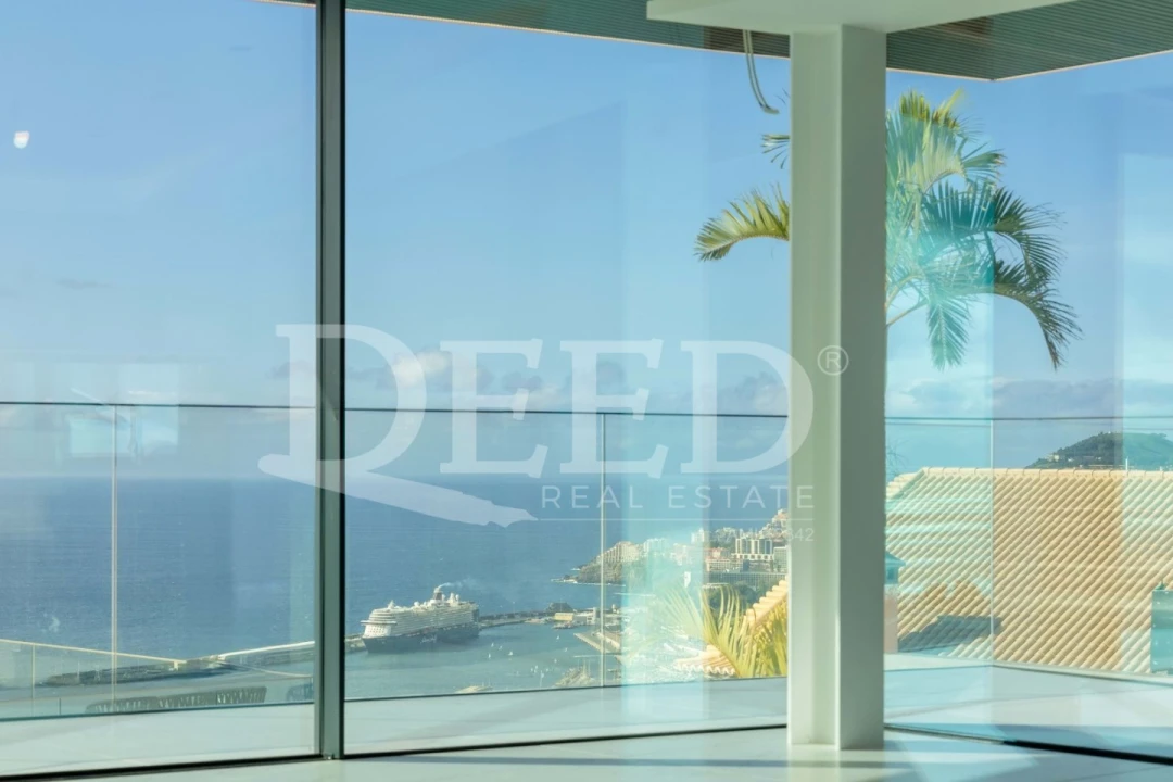 Moradia T3 para Venda em Funchal (Santa Maria Maior) Foto 4