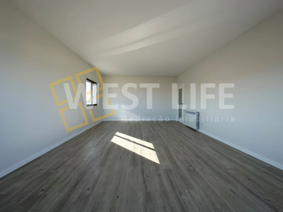 Apartamento T3 para Venda em A dos Cunhados e Maceira Foto 8