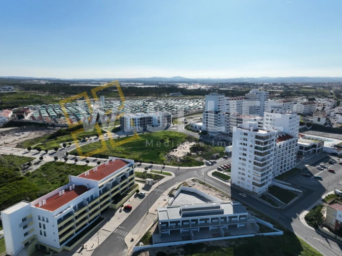 Apartamento T3 para Venda em A dos Cunhados e Maceira Foto 24