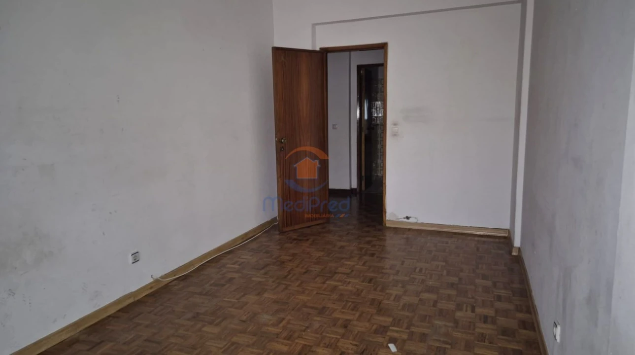 Apartamento T3 para Venda em Mina de Água Foto 18