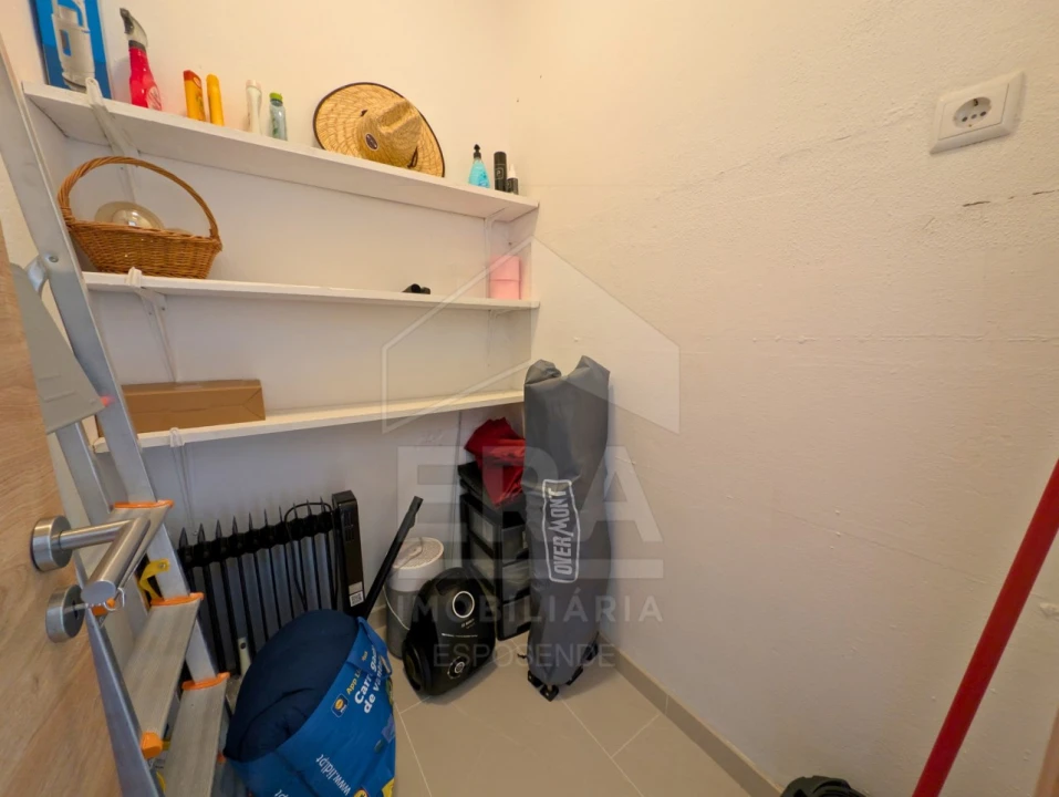 Moradia T2 para Venda em São Romão de Neiva Foto 9