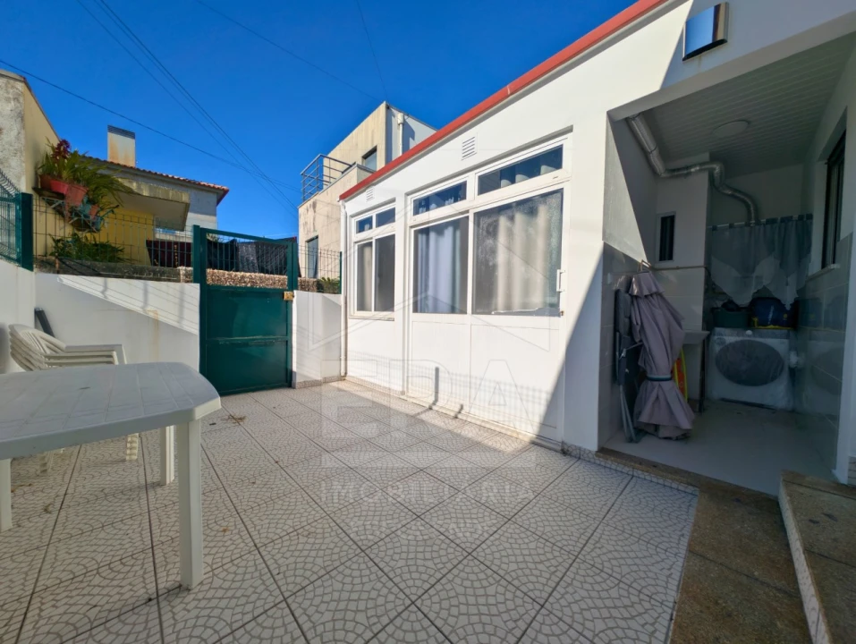 Moradia T2 para Venda em São Romão de Neiva Foto 15