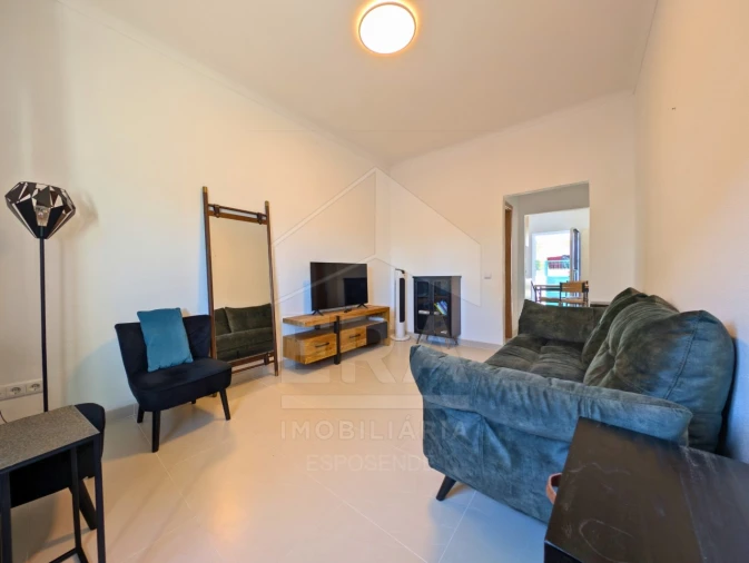 Moradia T2 para Venda em São Romão de Neiva Foto 3