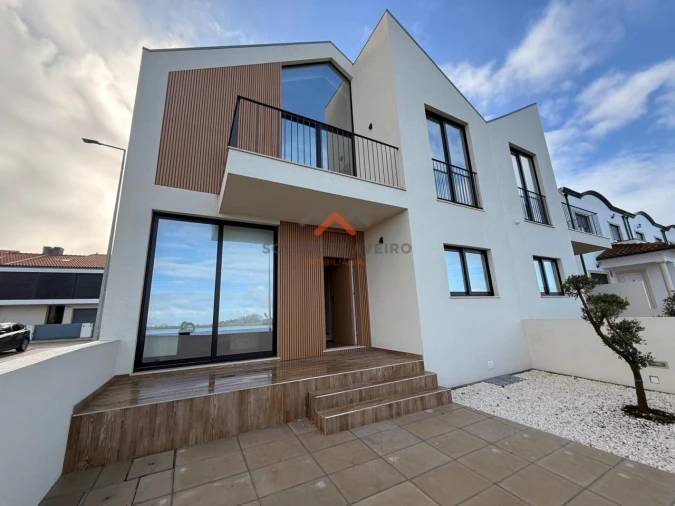 Moradia T3 para Venda em Ílhavo (São Salvador) Foto 32