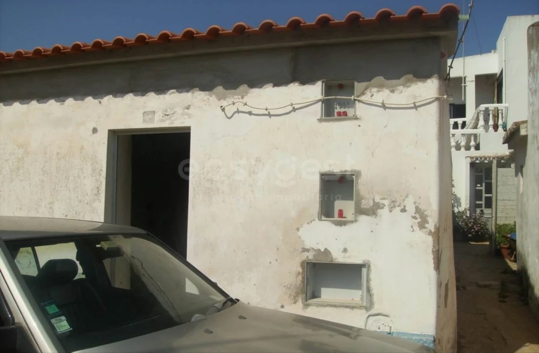 Moradia T2 para Venda em Budens Foto 1