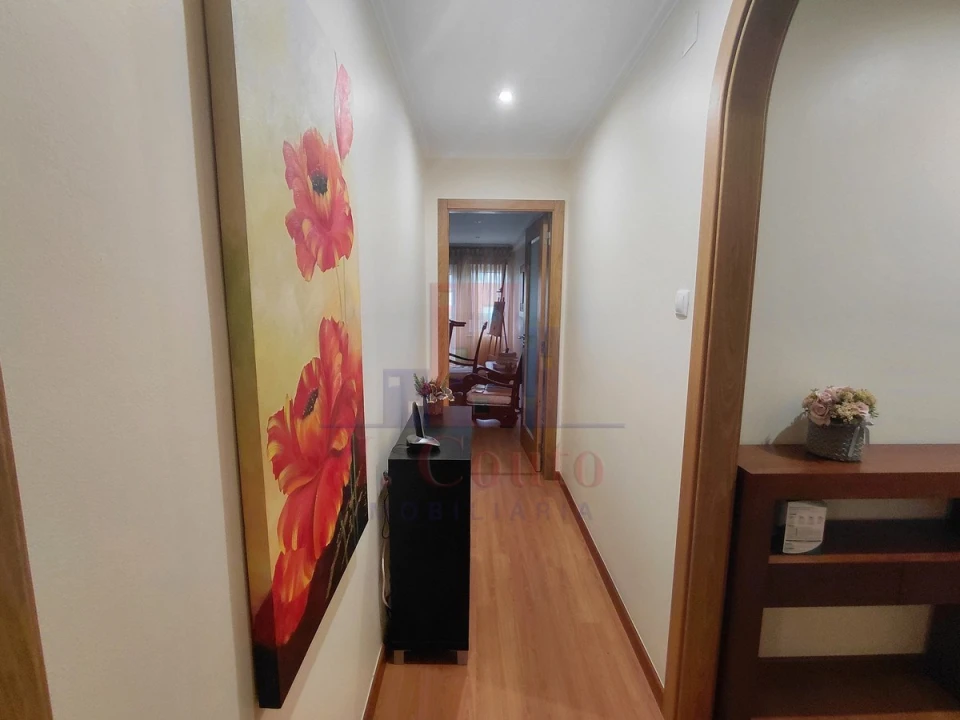 Apartamento T2 para Arrendamento em Nossa Senhora do Pópulo, Coto e São Gregório Foto 15