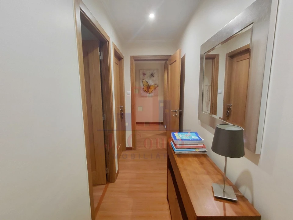 Apartamento T2 para Arrendamento em Nossa Senhora do Pópulo, Coto e São Gregório Foto 19