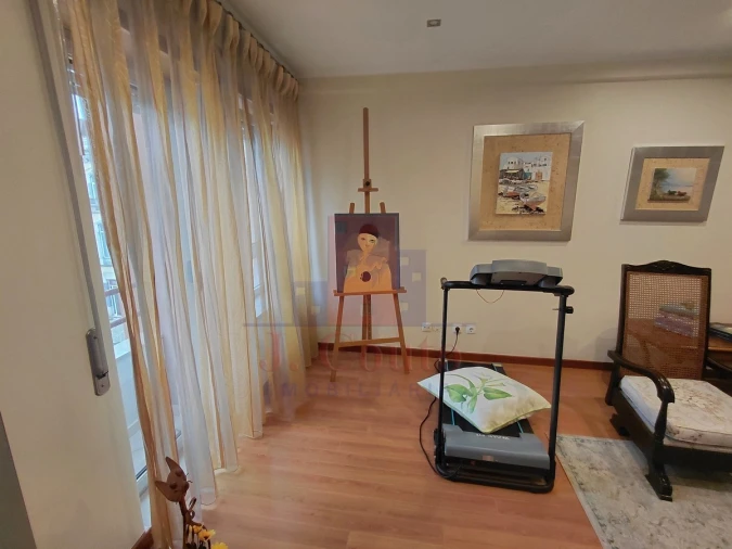 Apartamento T2 para Arrendamento em Nossa Senhora do Pópulo, Coto e São Gregório Foto 10