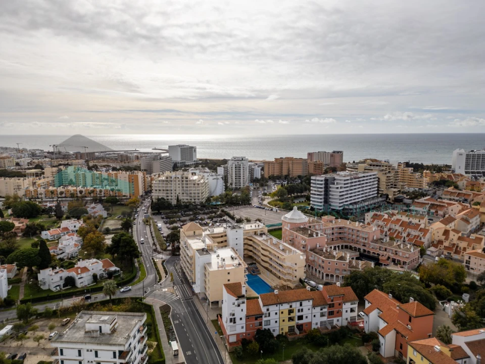 Apartamento T2 para Venda em Quarteira Foto 25