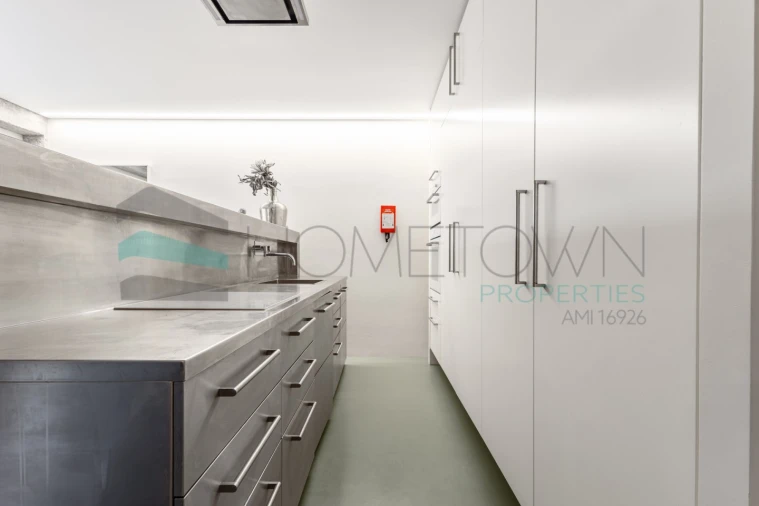 Apartamento T2 para Venda em Quarteira Foto 13