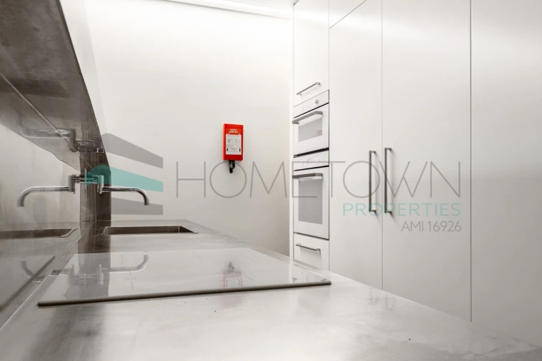 Apartamento T2 para Venda em Quarteira Foto 12