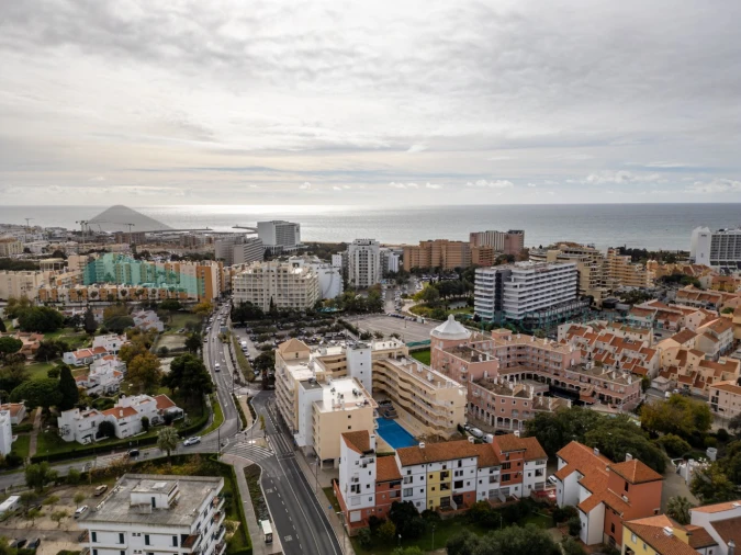 Apartamento T2 para Venda em Quarteira Foto 25