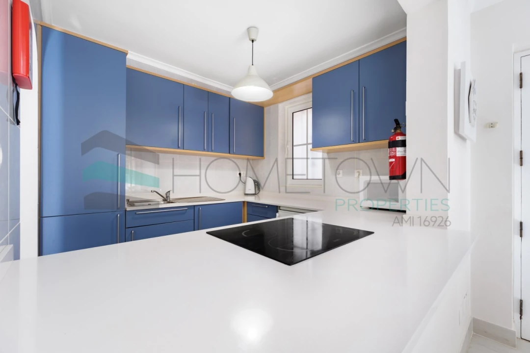 Apartamento T2 para Venda em Quarteira Foto 9